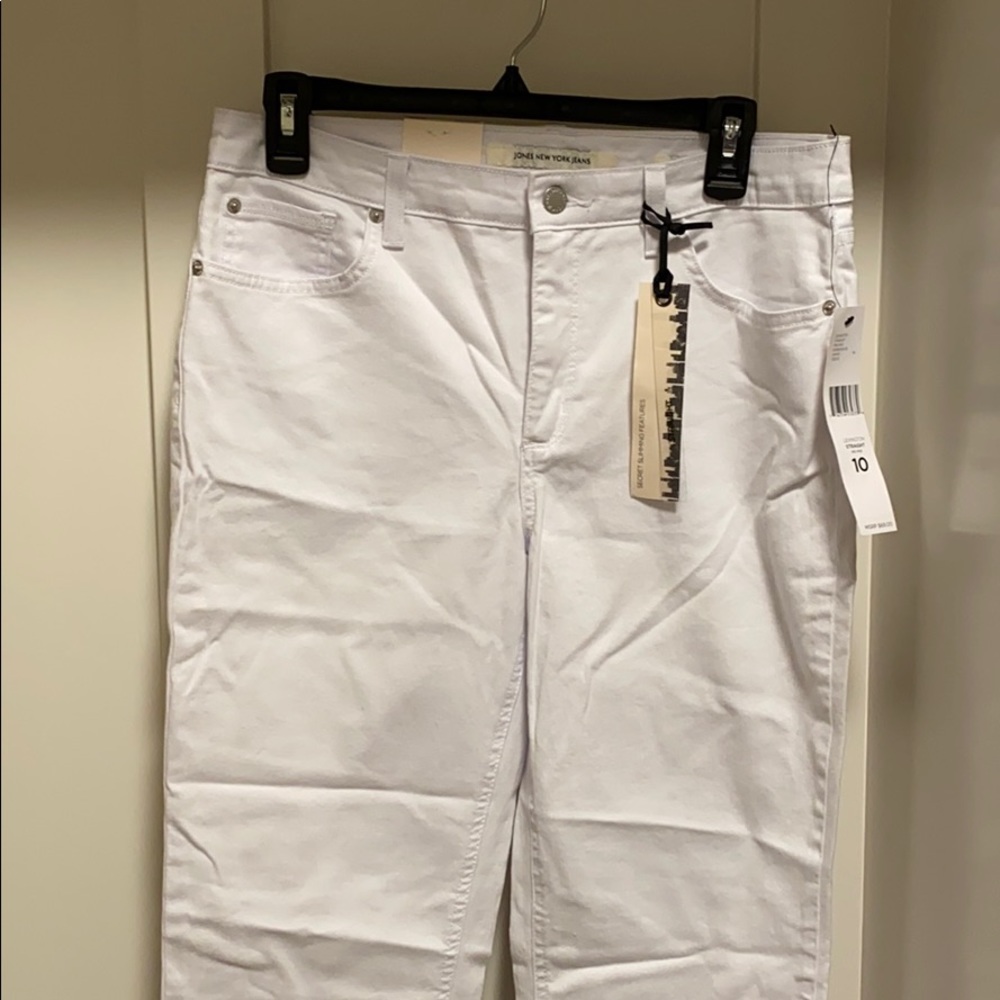 Jones New York Mid Rise Straight Jeans